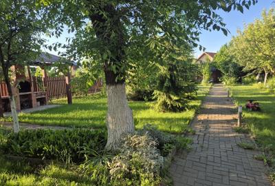 Casă cu 4 camere cu Teren 1000 Mp în Sânpetru - 2