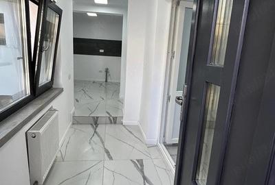 Casă cu 4 camere cu Teren 80 Mp în Central
