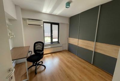 Apartament cu 3 camere decomandat în Octavian Goga - 6