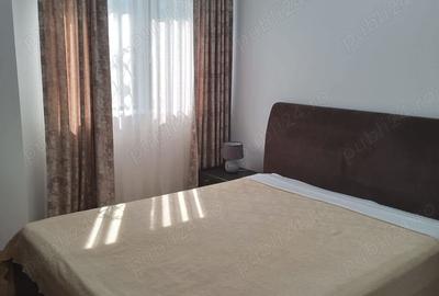 Apartament cu 2 camere decomandat în Universitate