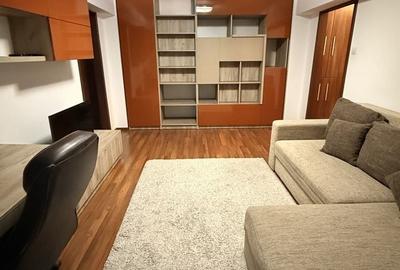 Apartament cu 2 camere semidecomandat în Eroii Revoluției