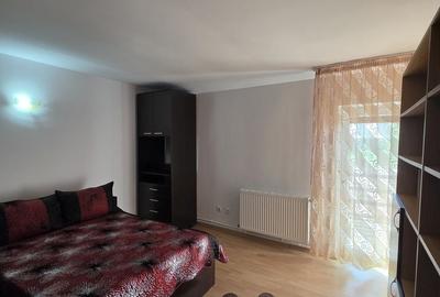 Casă cu 4 camere în Mihail Kogălniceanu