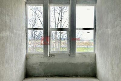 Spațiu comercial, de 3,750 mp, în Central - 15