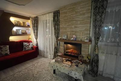 Apartament cu 2 camere decomandat în Obcini