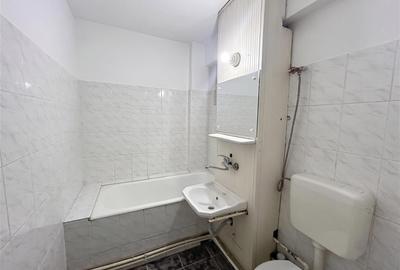 Apartament cu 3 camere decomandat, mobilat în George Enescu - 11
