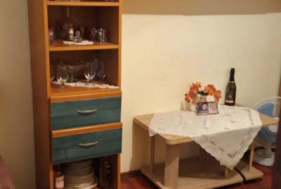 Casă cu 2 camere cu Teren 560 Mp în Troianul