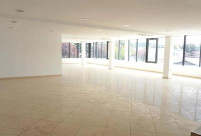Spațiu comercial, de 140 mp, în Căzănești (Râmnicu Vâlcea)