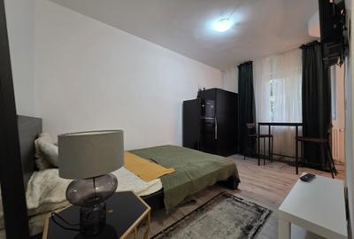 Garsonieră semidecomandată în Decebal - 1