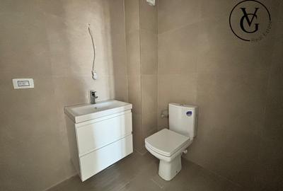 Apartament cu 3 camere semidecomandat în Mamaia-Sat - 12