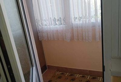 Apartament cu 2 camere decomandat în Dacia - 3
