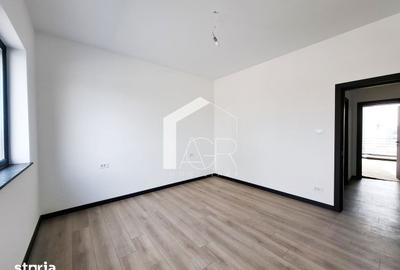 Casă cu 5 camere cu Teren 308.5 Mp în Albert - 8