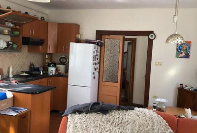 Casă cu 2 camere cu Teren 360 Mp în Griviței