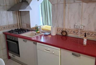 Apartament cu 2 camere semidecomandat în Iancului