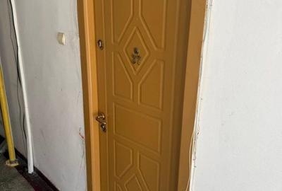 Garsonieră semidecomandată în Central