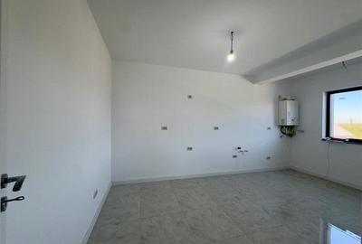 Casă individuală cu 4 camere cu Teren 660 Mp în Bârnova - 4