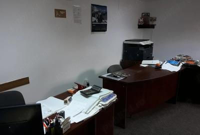 Spațiu comercial, de 600 mp, în Central - 2