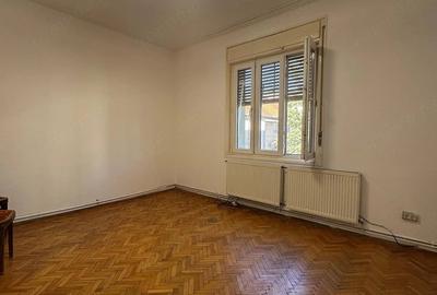 Casă cu 2 camere cu Teren 306 Mp în Ultracentral