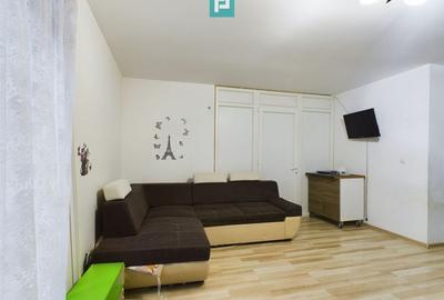 Apartament cu 2 camere semidecomandat în Dumbrăvița - 1