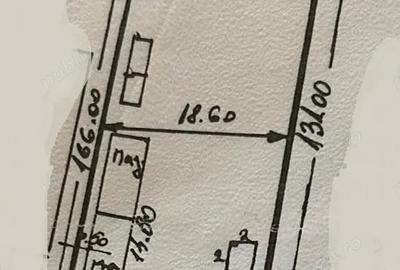 Casă cu 2 camere cu Teren 1960 Mp în Central