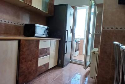 Apartament cu 2 camere decomandat în Mazepa 2