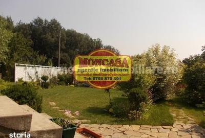 Casă cu 9 camere cu Teren 2000 Mp în Central - 3