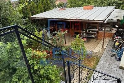 Casă cu 4 camere decomandat în Lunca Cetățuii