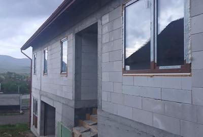 Casă cu 5 camere cu Teren 4200 Mp în Sâncraiu - 20