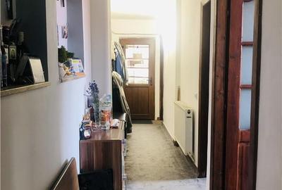 Casă cu 4 camere cu Teren 50 Mp în Bartolomeu - 13