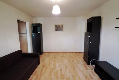 Apartament cu 2 camere semidecomandat în Brâncoveanu