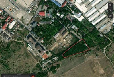 Teren de 4843 mp, în Central