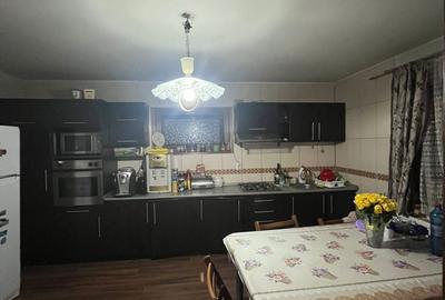 Casă cu 5 camere cu Teren 581 Mp în Brestei - 5