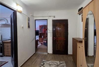 Apartament cu 2 camere decomandat în Holboca