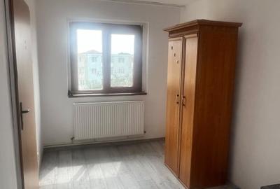 Apartament cu 2 camere semidecomandat în Nord-Vest