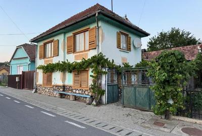 Casă cu 5 camere cu Teren 1600 Mp în Păuca - 7