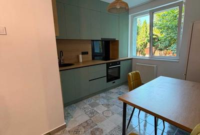 Apartament cu 2 camere decomandat în Grigorescu