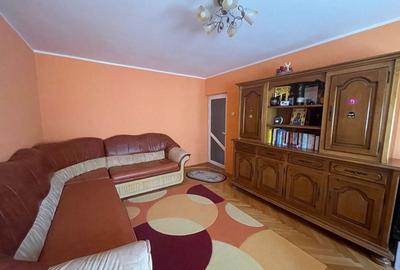 Apartament cu 2 camere decomandat în Central - 1