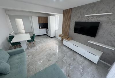 Apartament cu 2 camere decomandat, mobilat în Palazu Mare