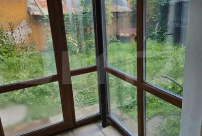 Casă cu 5 camere cu Teren 1000 Mp în Odobești