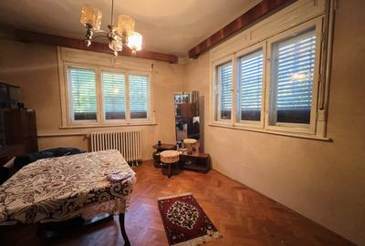 Casă individuală cu 8 camere cu Teren 739 Mp în Mehala - 3