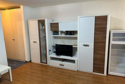 Garsonieră decomandată, mobilată în Vitan - 1