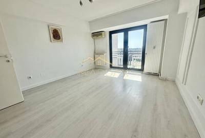 Apartament cu 4 camere decomandat în Unirii