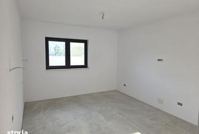 Casă cu 2 camere cu Teren 450 Mp în Cetate - 4