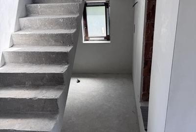Casă cu 4 camere decomandat în Braytim - 6