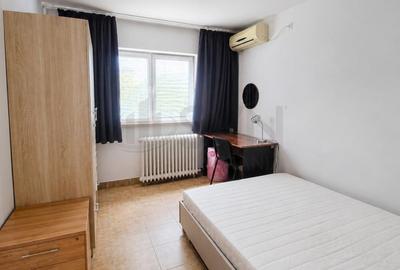 Apartament cu 4 camere semidecomandat în Ștefan cel Mare