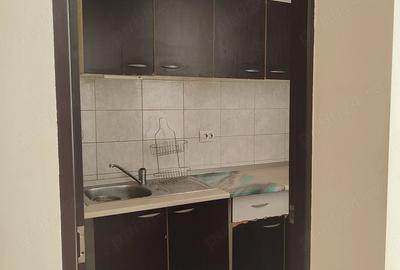 Garsonieră semidecomandată în Independenței - 2