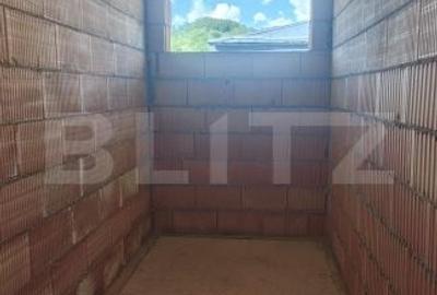 Casă cu 4 camere cu Teren 350 Mp în Central - 6