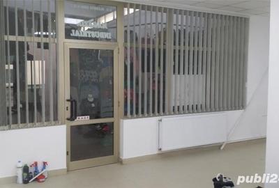 Spațiu comercial, de 65 mp, în Dărmănești