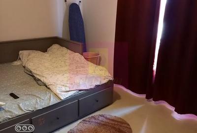 Casă cu 5 camere cu Teren 300 Mp în Dobroești