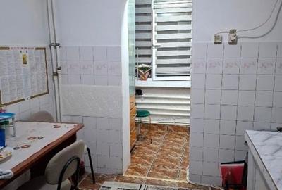 Apartament cu 2 camere decomandat, mobilat în Ostroveni
