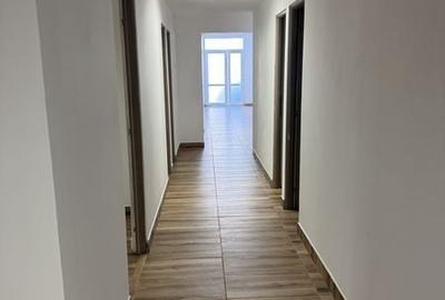 Casă cu 4 camere cu Teren 171 Mp în Central - 7